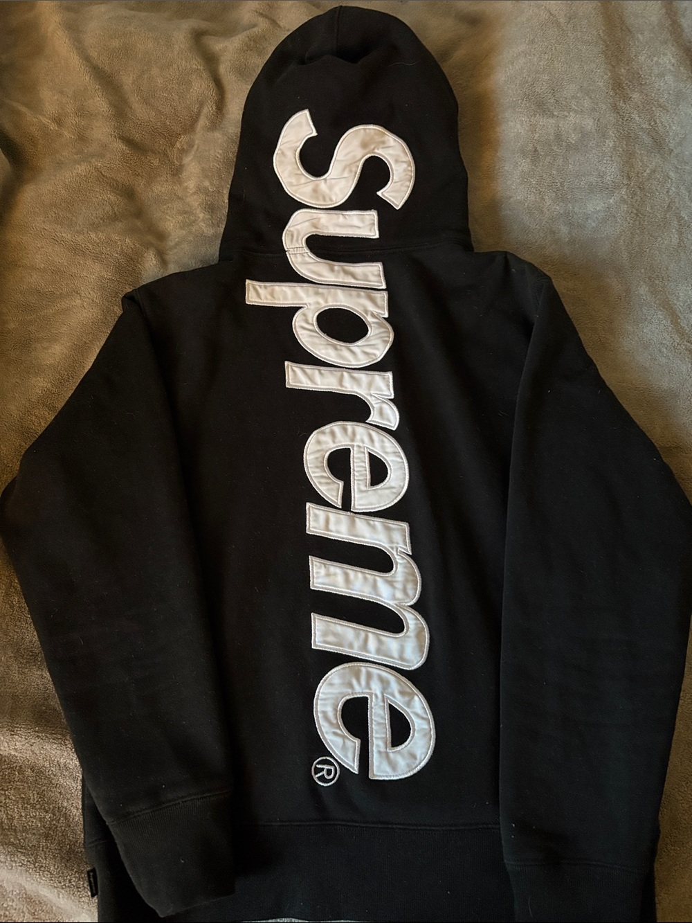 Supreme Vertical Logo Hooded Sweatshirt Black